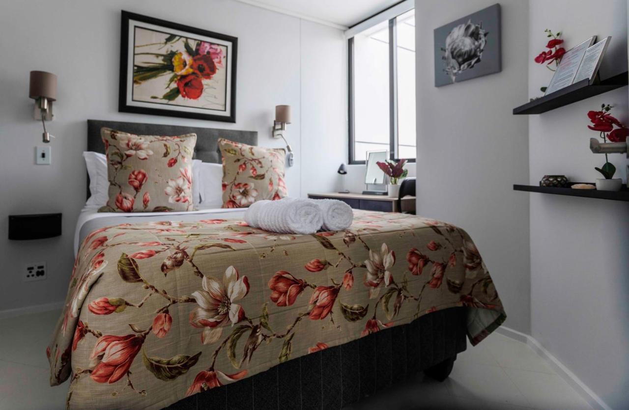 Flamingo Sea Point: Luxury Sea View Apartment Cape Town Exterior photo
